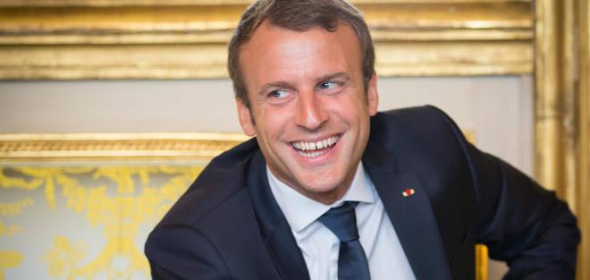 Emmanuel Macron : un surnom dont il se serait bien passé de la part des petits-enfants de Brigitte Macron !