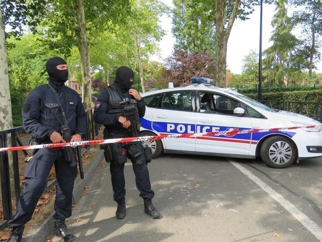 Yvelines. Police attaquée, bagarre de bandes : la nuit a été agitée