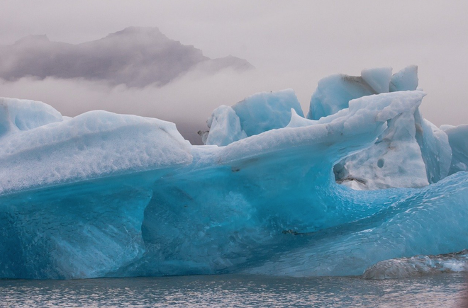 Antarctique : un iceberg grand comme la ville de New York menace une station de recherche britannique