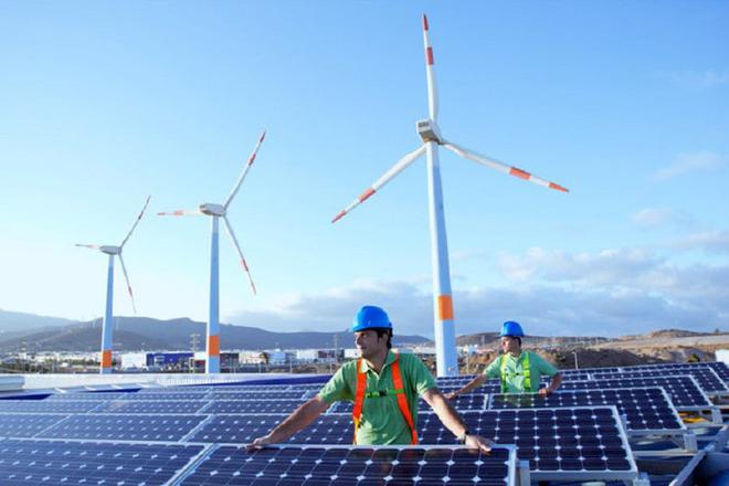 Total vend 50 % de ses parts dans deux portefeuilles français d’énergies renouvelables