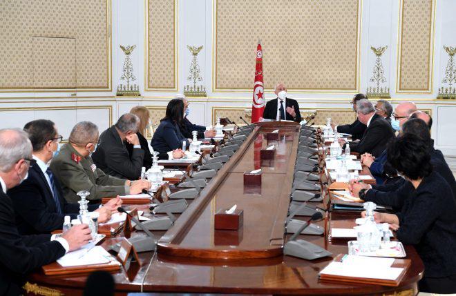 Crise politique : Le Conseil d’affaires tuniso-africain appelle à une réunion urgente du Conseil de sécurité nationale
