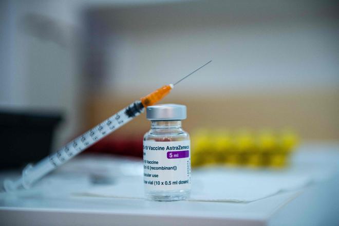 Vaccin anti-Covid : AstraZeneca annonce de nouveaux retards de livraison à l’Europe