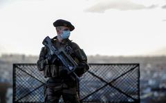 Baisse de la menace terroriste : la France réduit ses effectifs de l'opération Sentinelle