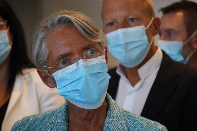 Positive au Covid-19, la ministre du Travail Elisabeth Borne a été hospitalisée