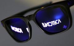 EssilorLuxottica : L'UE autorise sous conditions le rachat de GrandVision par EssilorLuxottica