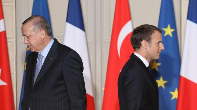 Macron s'attend à "des tentatives d'ingérence" de la Turquie lors de la présidentielle de 2022