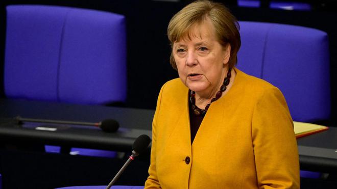 Covid-19: Angela Merkel abandonne le confinement pour Pâques et demande «pardon»