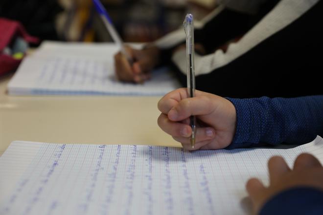 Covid-19 : avancer les vacances scolaires en Ile-de-France ? Fermer les écoles est «un ultime recours», réaffirme Attal