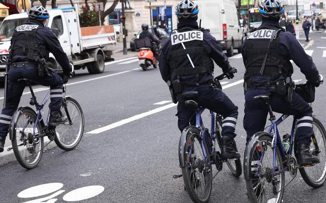 Paris 15ème : Mahmadou, un dealer déjà connu des services de police, fonce sur un policier à vélo et le renverse