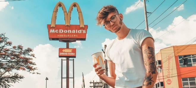McDonald’s arrête les bouteilles en plastique dans ses restaurants !