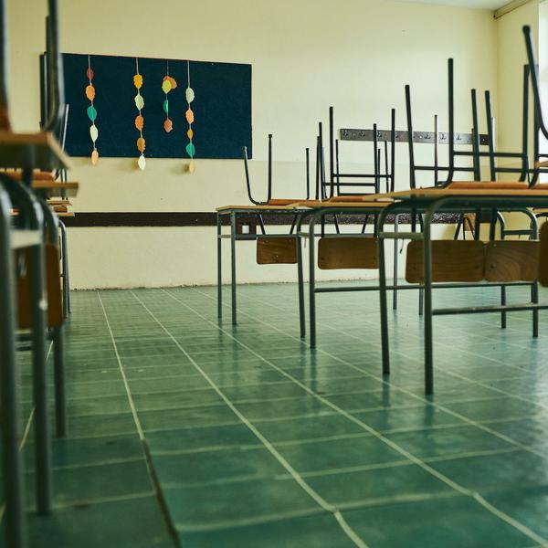 Droit de retrait : une prof raconte le chaos dans son collège de Seine-Saint-Denis