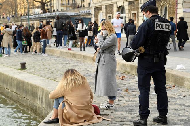 Les infos de 6h -  Coronavirus à Paris : les contrôles se multiplient sur les quais de Seine