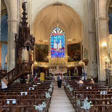 ???? Attentat évité dans une église à Montpellier : Cinq femmes radicalisées ont été interpellées