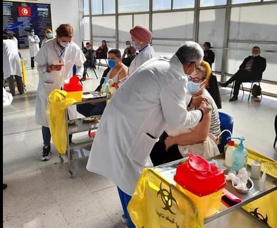 Tunisie : Plus de 98 mille vaccinés, démarrage de l’inoculation de la 2ème dose à El-Menzah