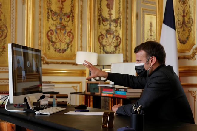 Macron face à des collégiens : «Pas de nouveau confinement d’ici à la fin de l’année scolaire»