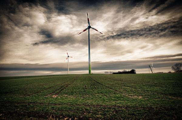 Éolien, méthanisation : un droit de veto pour les maires ? Pas si simple