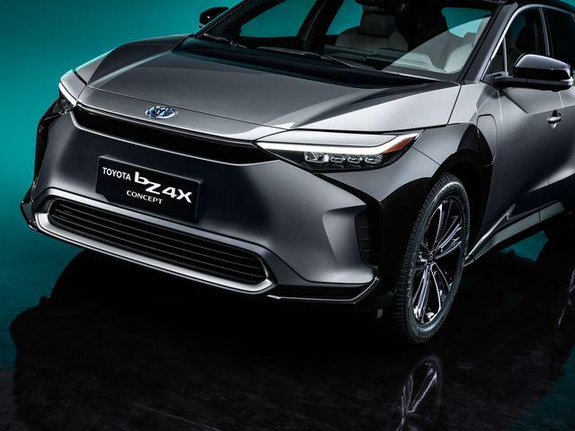 Toyota dévoile le SUV électrique bZ4X