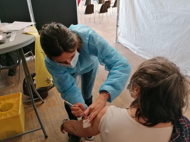 Épernay : 140 personnes reçoivent une injection de sérum physiologique au lieu du vaccin Pfizer