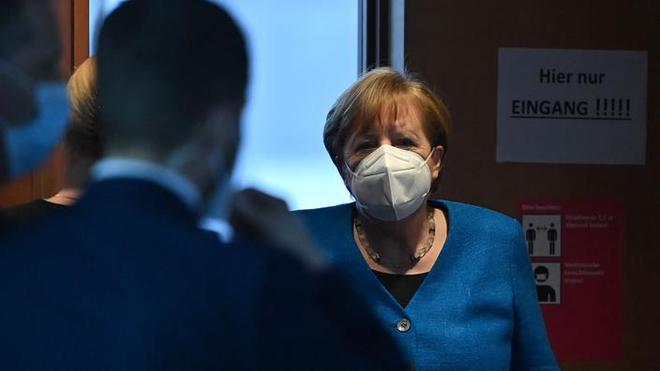 Allemagne: les Verts dépassent les conservateurs de Merkel