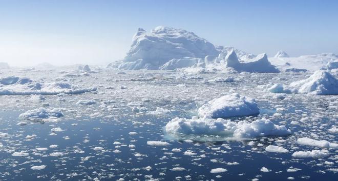 La fonte massive des glaces modifie l’axe de rotation de la Terre