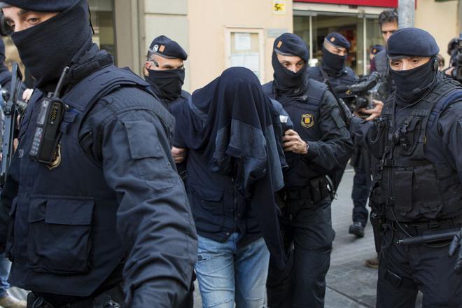 Djihadisme : trois personnes arrêtées en Espagne pour «menaces» contre la France
