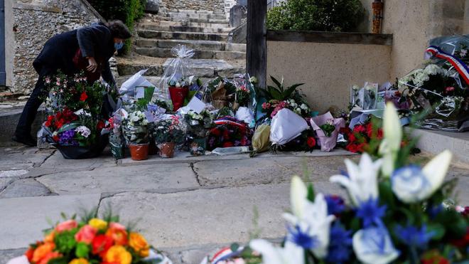 Attentat à Rambouillet : comment va se dérouler l'hommage national à Stéphanie Monfermé