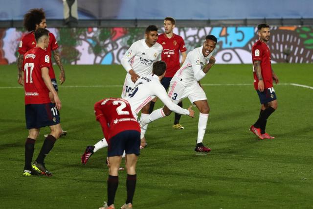 Foot - Espagne - Le Real Madrid a fait craquer Osasuna et recolle à l'Atlético