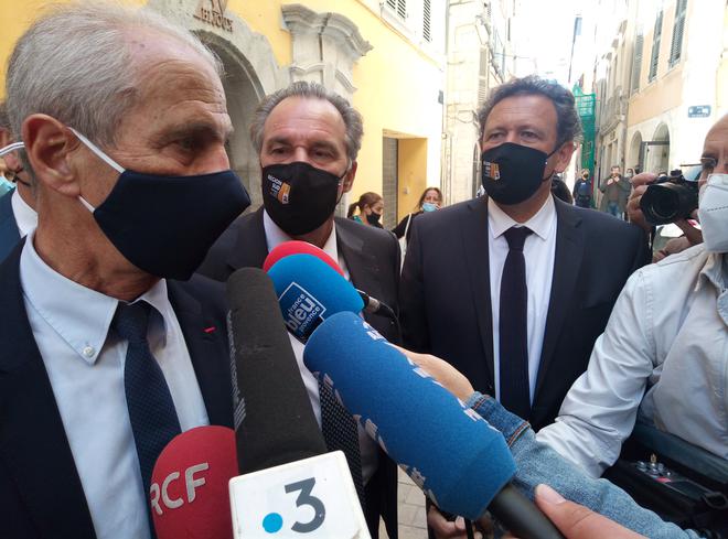 Le maire de Toulon, Hubert Falco, démissionne des Républicains