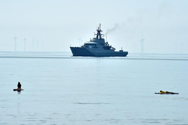 Brexit : le Royaume-Uni envoie la Royal Navy à Jersey pour prévenir un blocus des pêcheurs français