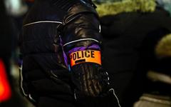 Info TF1 /LCI - Trafic d’armes à destination du banditisme et de l'ultradroite : trois nouvelles arrestations, 150 armes saisies