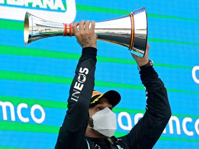 F1: Hamilton (Mercedes) gagne en Espagne devant Verstappen (Red Bull)
