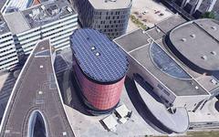 Strasbourg : avec ses 400 m² de panneaux et stores solaires, les locataires de la Tour Elithis ne paient pas d’électricité !