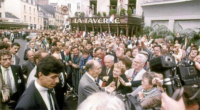 RÉTRO. Politique : il y a quarante ans, Cherbourg fêtait François Mitterrand