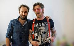 Attentats du 13 novembre : le chanteur d’Eagles of Death Metal et les Français «amis à vie»