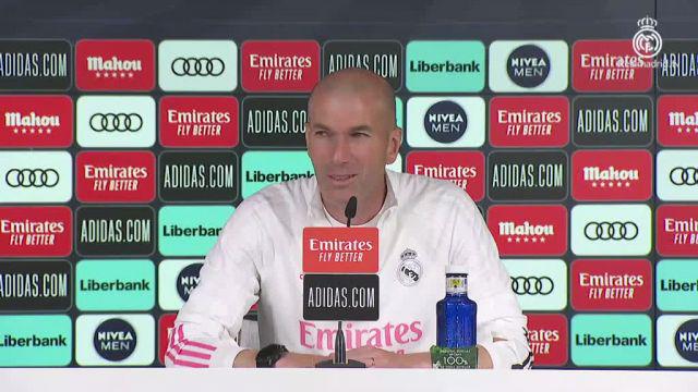 Foot - Espagne - Real - Zinédine Zidane (Real Madrid) : « Je suis fier de mes joueurs »