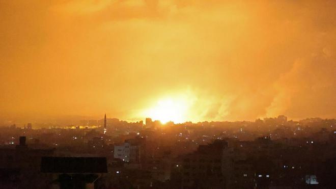 EN DIRECT - Proche-Orient : une frappe israélienne touche le domicile du chef du Hamas à Gaza
