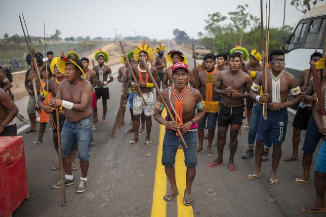 Comment le peuple Kayapo d’Amazonie défend son territoire avec courage et détermination