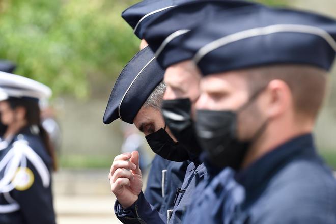 Policier tué à Avignon : les syndicats appellent à un rassemblement devant l’Assemblée nationale mercredi