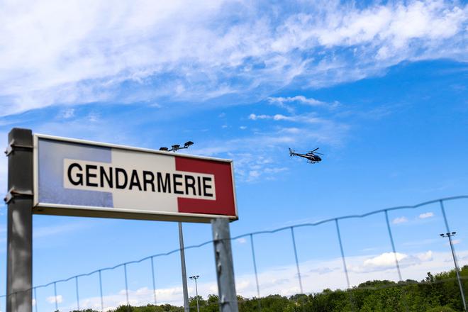 Les infos de 8h - Dordogne : pourquoi la traque risque-t-elle de durer ?