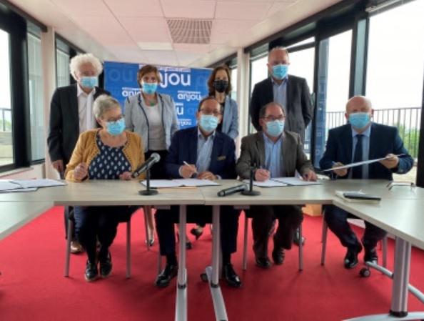 Signature d’un accord-cadre entre le Département de Maine-et-Loire et les missions locales