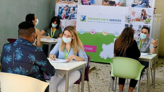 Hérault : l’association "Présence verte Service" recrute une centaine d'aides à domicile pour l’été