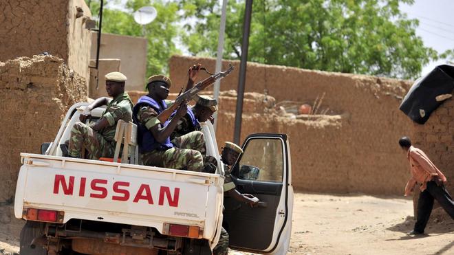 Burkina Faso : au moins 138 morts dans l'attaque la plus meurtrière depuis 2015