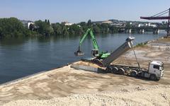 JO 2024 : la Seine à la rescousse pour évacuer les terres polluées du centre aquatique de Saint-Denis