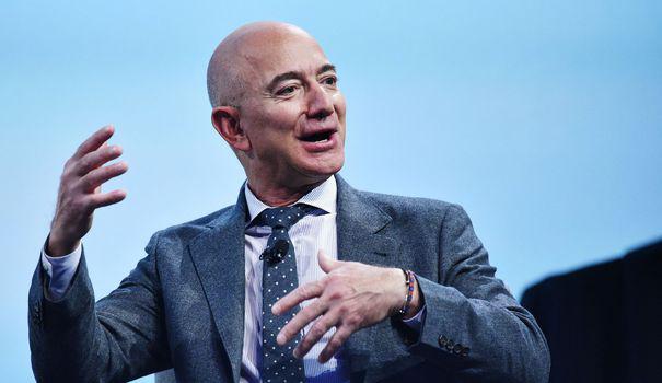 Jeff Bezos, Elon Musk... Comment des milliardaires ont échappé à l'impôt aux Etats-Unis
