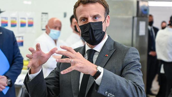 Emmanuel Macron giflé : "le Président a sans doute pris un peu par surprise son service de sécurité"