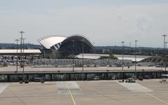L'aéroport de Lyon Saint-Exupéry promet "zéro émission nette" dès 2026
