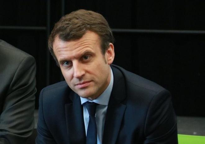 Emmanuel Macron giflé dans la Drôme. Damien T. reproche au président « la déchéance de notre pays »
