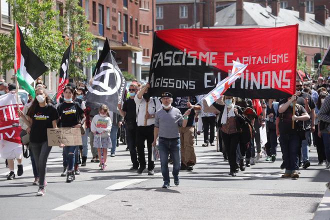 Amiens: la manifestation pour les libertés et contre les idées d’extrême droite devant la Maison de la culture