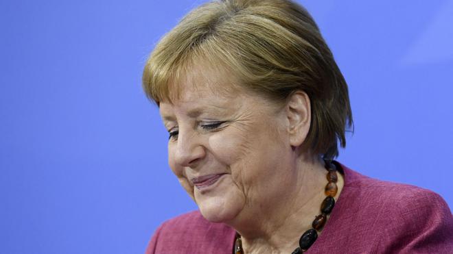 Emmanuel Macron en Allemagne : diner de travail avec la chancelière Angela Merkel