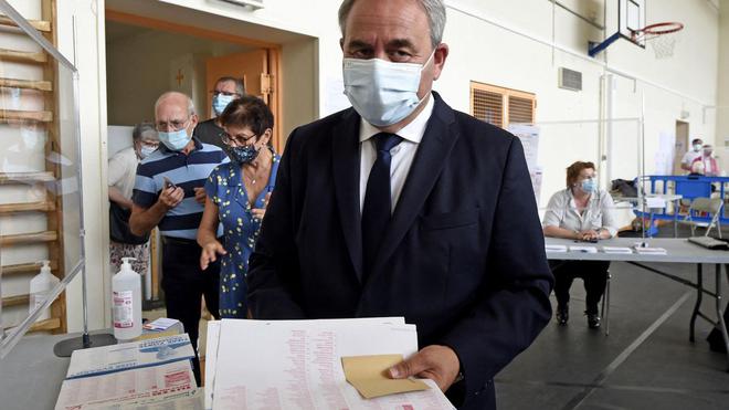 Intempéries : Xavier Bertrand suspend sa campagne dans les Hauts-de-France